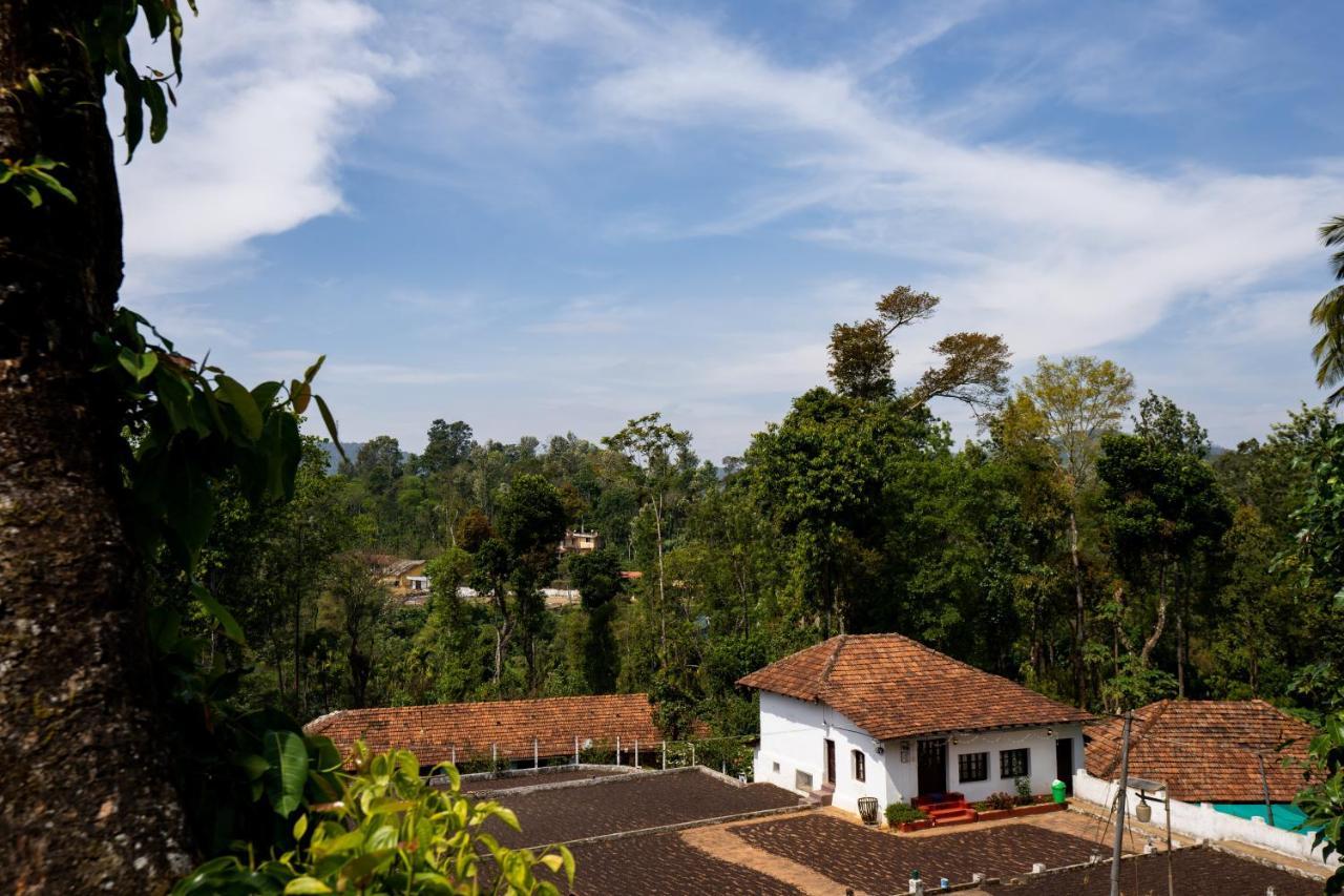 Zostel Coorg, Madikeri Hostel Ngoại thất bức ảnh
