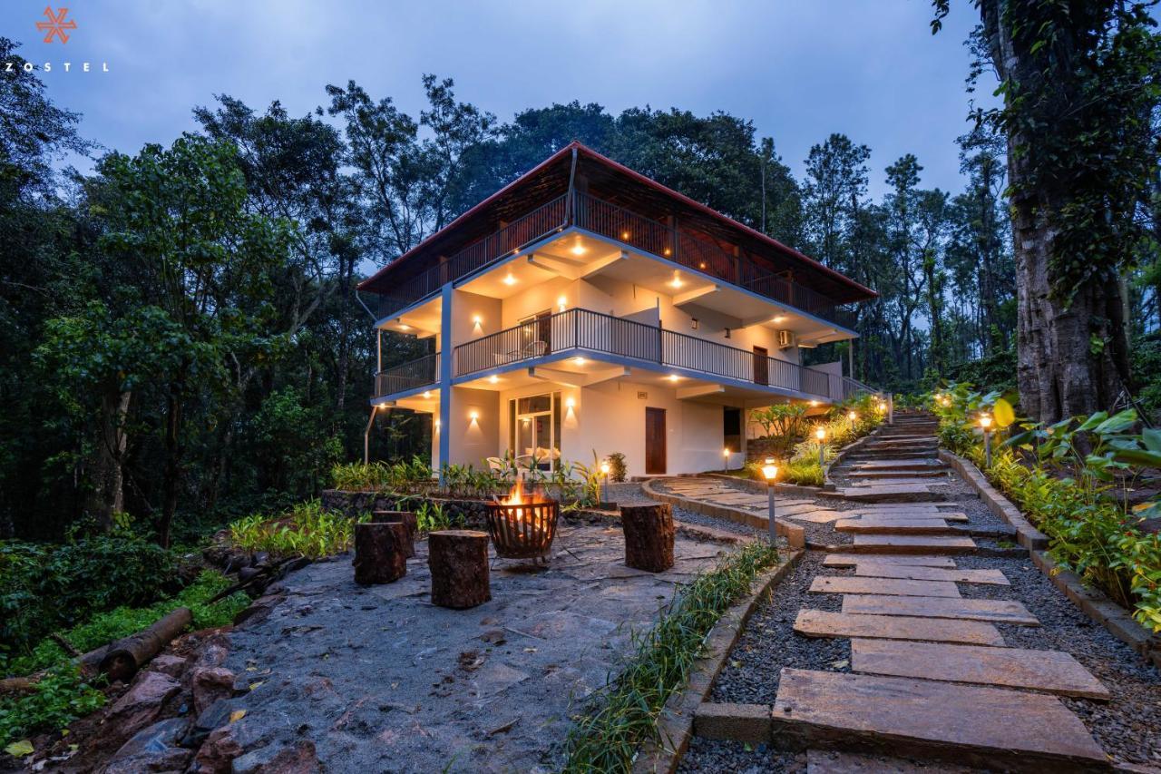 Zostel Coorg, Madikeri Hostel Ngoại thất bức ảnh