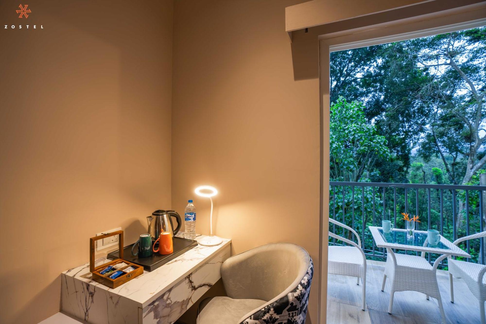 Zostel Coorg, Madikeri Hostel Ngoại thất bức ảnh
