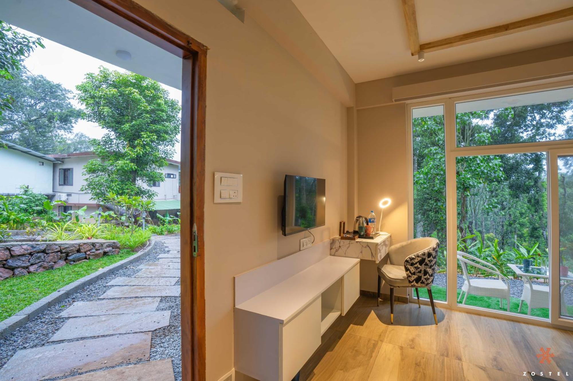 Zostel Coorg, Madikeri Hostel Ngoại thất bức ảnh