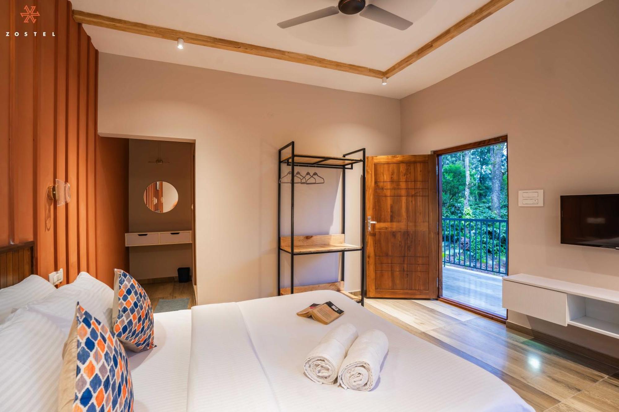 Zostel Coorg, Madikeri Hostel Ngoại thất bức ảnh